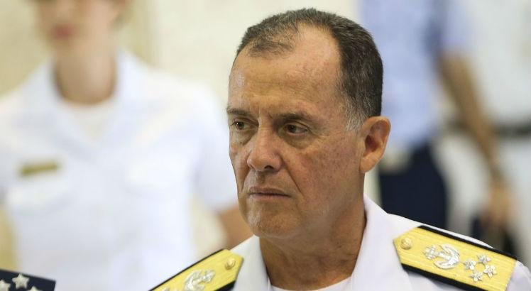 Comandante da Marinha quer militares fora de reforma da Previdência