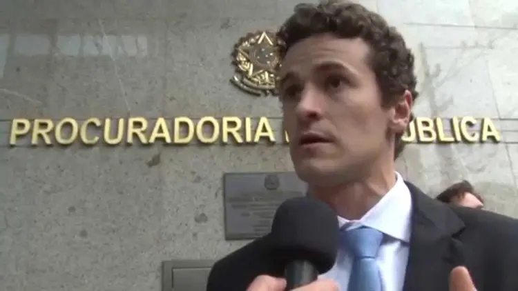 Roberson Pozzobon: procurador da República faz parte da força-tarefa da Operação Lava Jato em Curitiba (YouTube/Reprodução)