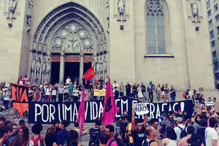 MPL: Movimento faz primeiro protesto sem poder usar máscaras (Facebook/Reprodução)