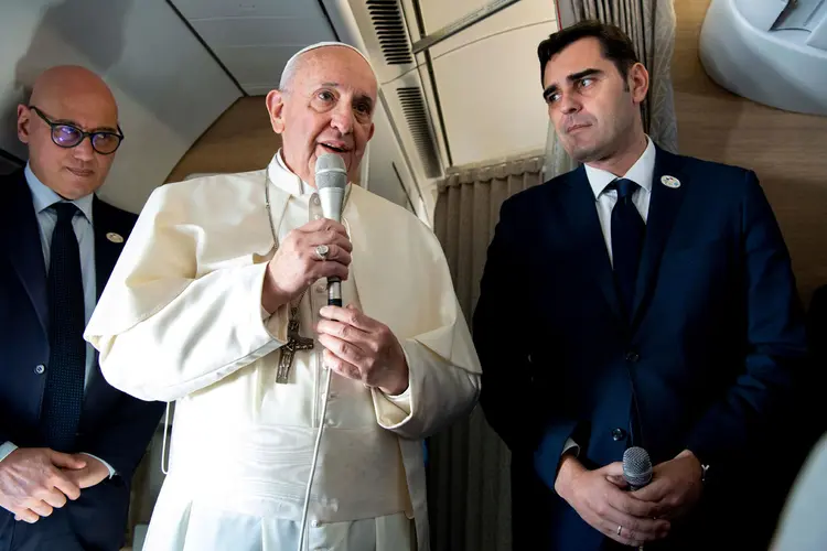 O papa também anunciou uma visita ao Japão em novembro (Vatican Media/Reuters)