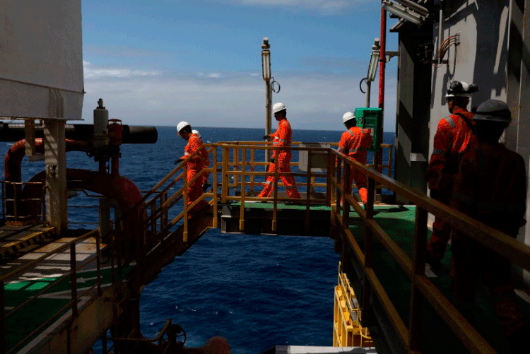 Petróleo: megaleilão do pré-sal está previsto para ocorrer em novembro (Paulo Whitaker/Reuters)
