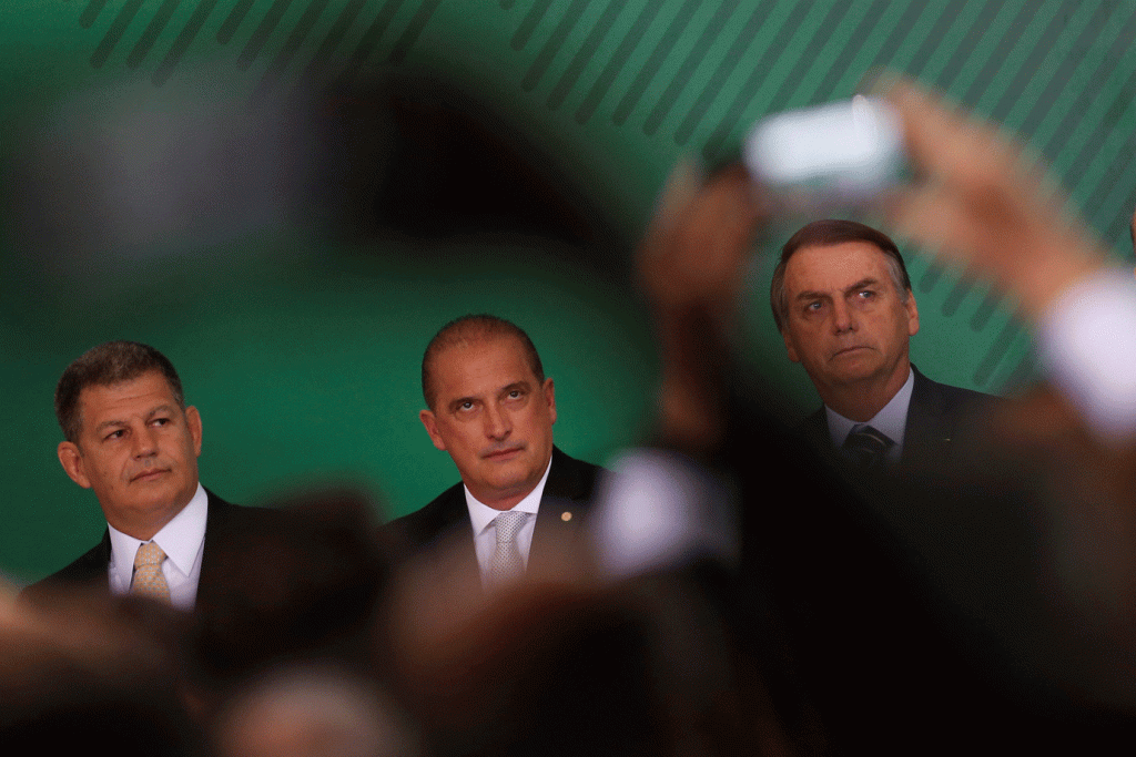 Para Onyx, Bolsonaro é "vítima" de uma tentativa de desgaste