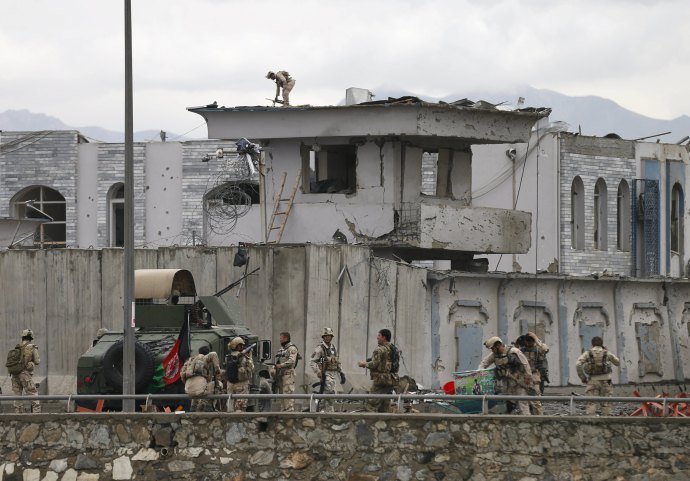 Terremoto no Afeganistão: número de mortes chega a 2.053