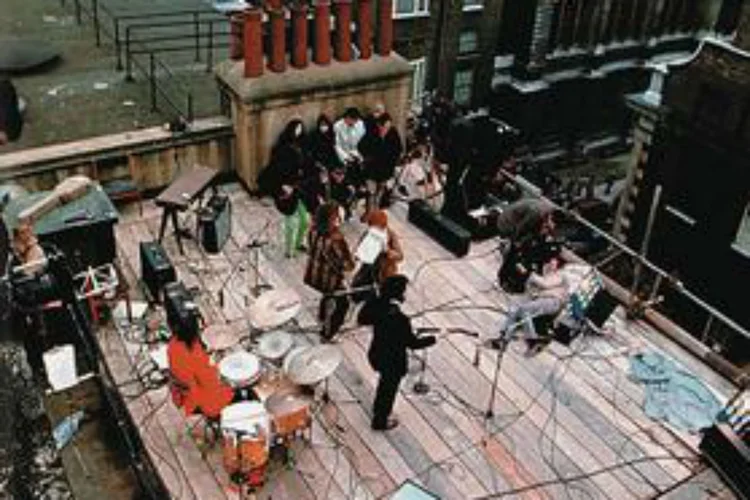 The Beatles: Último show da banda foi feito no telhado do prédio da Apple Records (Wikimedia Commons/Reprodução)