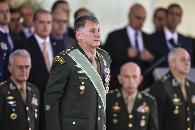 Edson Leal Pujol: "Não devemos mudar nosso sistema',diz novo comandante do Exército sobre aposentadoria" (Valter Campanato/Agência Brasil)