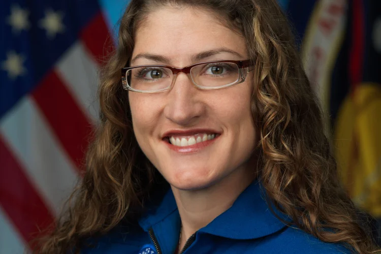 Christina Koch: a astronauta americana ficou 328 dias no espaço e bateu recorde (Robert Markowitz/Reprodução)