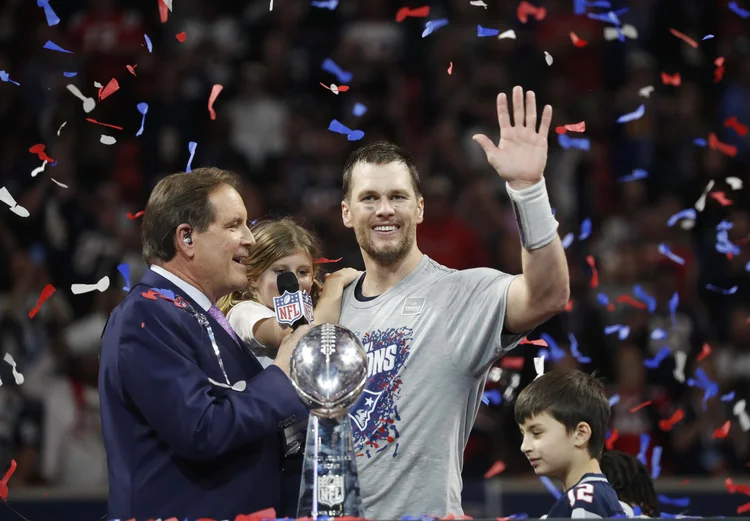 Tom Brady no Super Bowl: Com a vitória, ele se tornou o maior campeão da NFL, superando Charles Haley (Kevin Lamarque/Reuters)