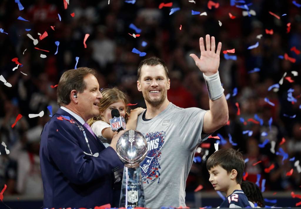 Após vencer o Super Bowl, Tom Brady evita falar em aposentadoria na NFL