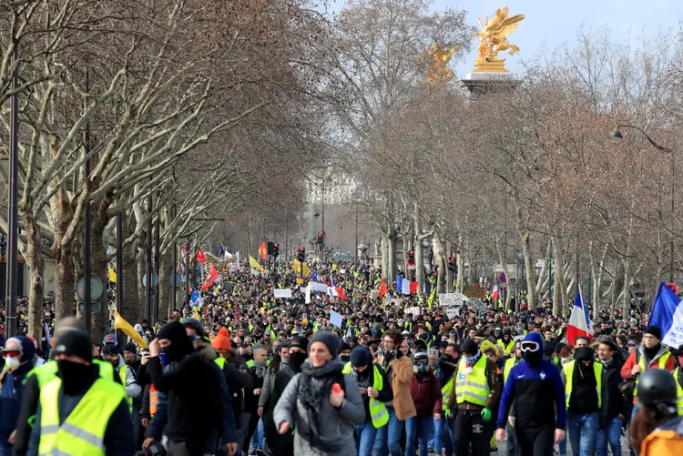 França: os coletes amarelos protestam contra o governo Macron (Gonzalo Fuentes/Reuters)