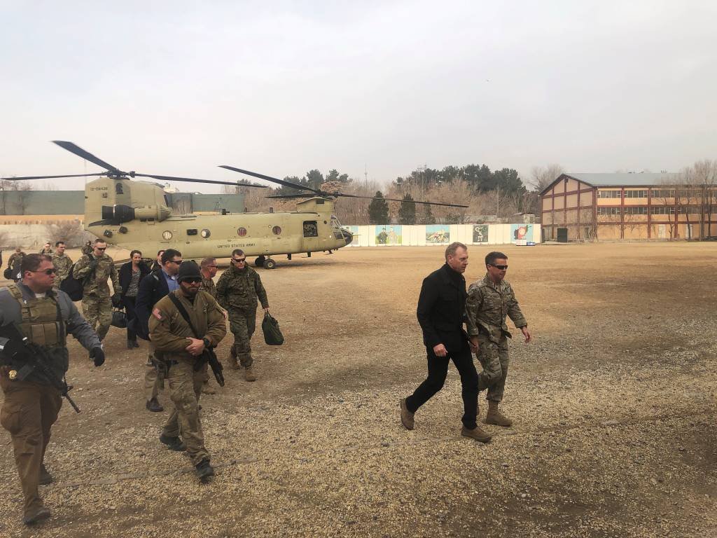 Chefe do Pentágono: "Não recebi ordens para retirar tropas do Afeganistão"