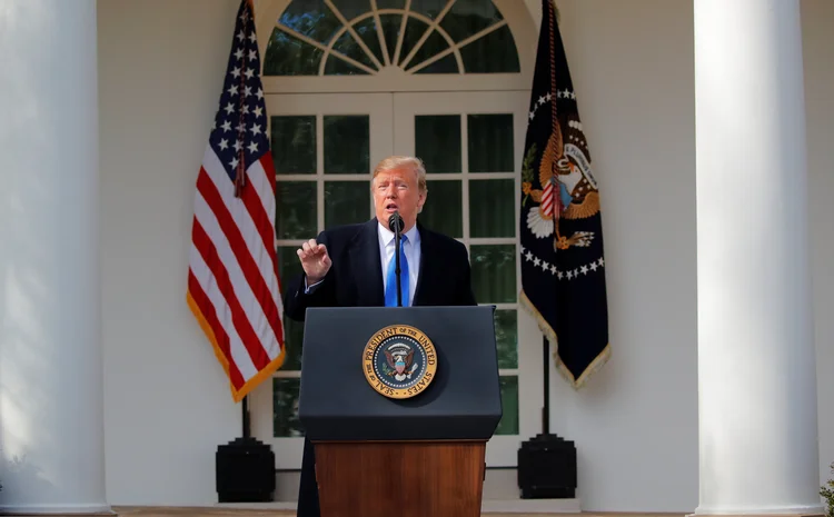 Trump:"Hoje assinarei uma emergência nacional, porque estamos falando de uma invasão ao nosso país com drogas, com tráfico de pessoas" (Carlos Barria/Reuters)