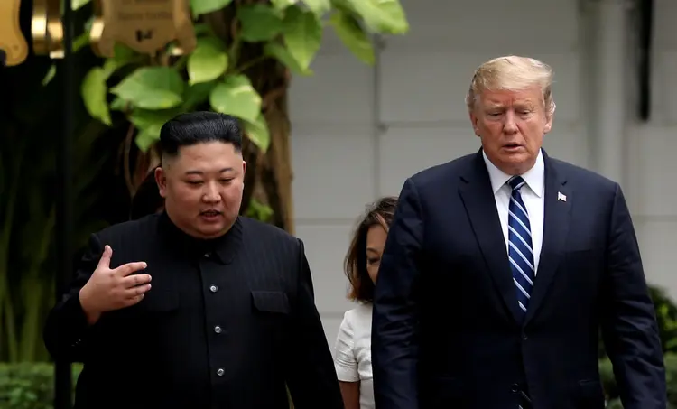 Trump tenta negociar a desnuclearização da península coreana com Kim Jong-un (Leah Millis/Reuters)