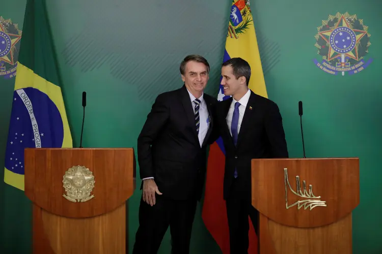 Bolsonaro-Guaidó: Líderes fizeram reunião nesta quinta (28) para discutir crise na Venezuela (Ueslei Marcelino/Reuters)