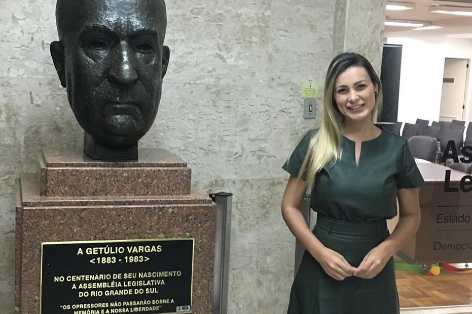 Andressa Urach vira assessora em Comissão de Direitos Humanos no RS