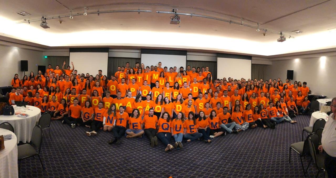 Inscritos em trainee do Itaú, que paga R$6,7 mil, lotariam um estádio