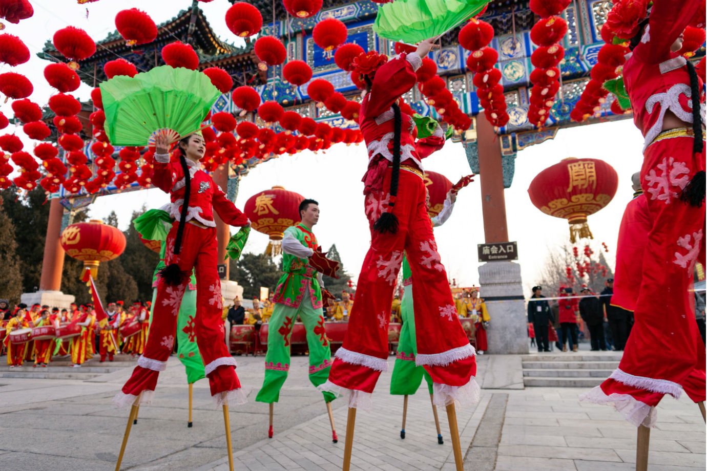 Ano Novo Chinês: Chineses iniciam festejos para receber o Ano do Dragão