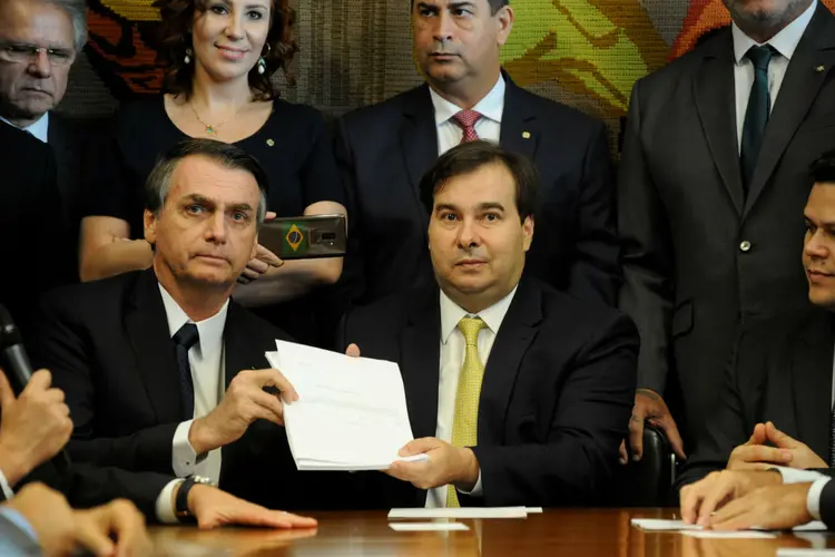 Bolsonaro e Maia: presidente da República e da Câmara estão em falta de sintonia (Luis Macedo/Lower House of Congress/Reuters)
