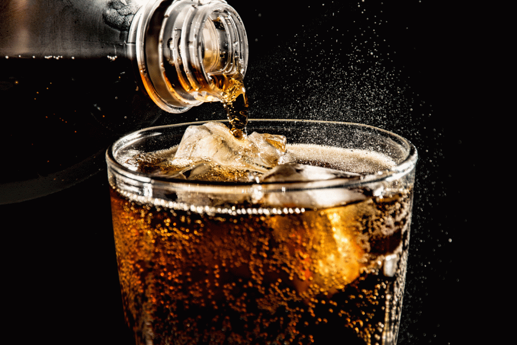Coca-cola: Empresa vai investir em novas combinações de sabores para o produto clássico (Pornchai Jaito / EyeEm/Getty Images)