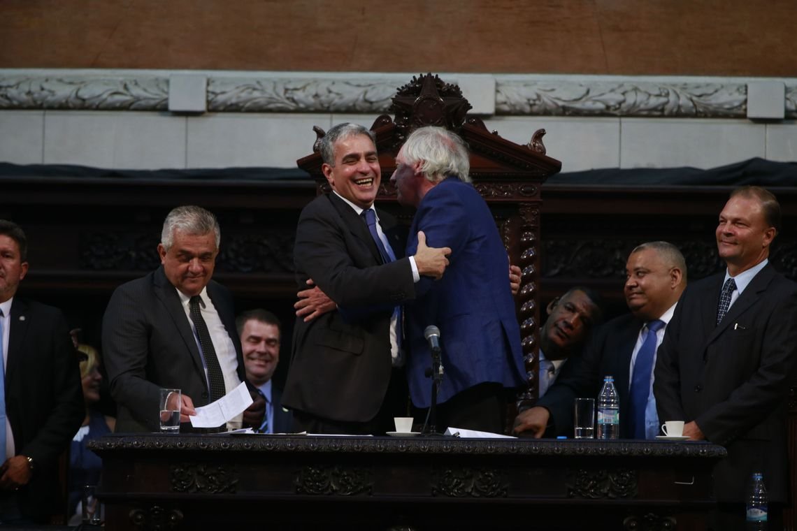 No reduto de Bolsonaro, deputado petista é eleito presidente da Alerj