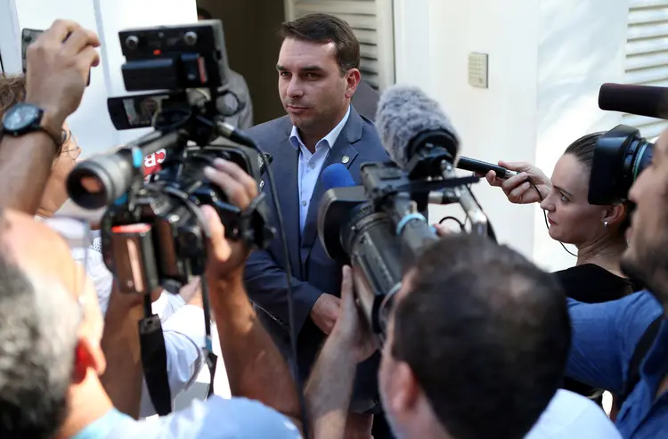 Flávio Bolsonaro: Senador afirma ser vítima de perseguição política (Sergio Moraes/Reuters)