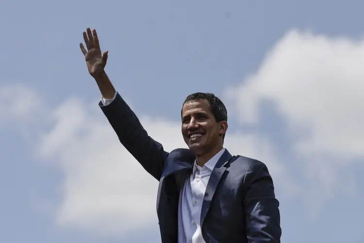 Juan Guaidó, que se proclamou presidente interno da Venezuela e ganhou amplo apoio internacional (Carlos Becerra/Bloomberg)