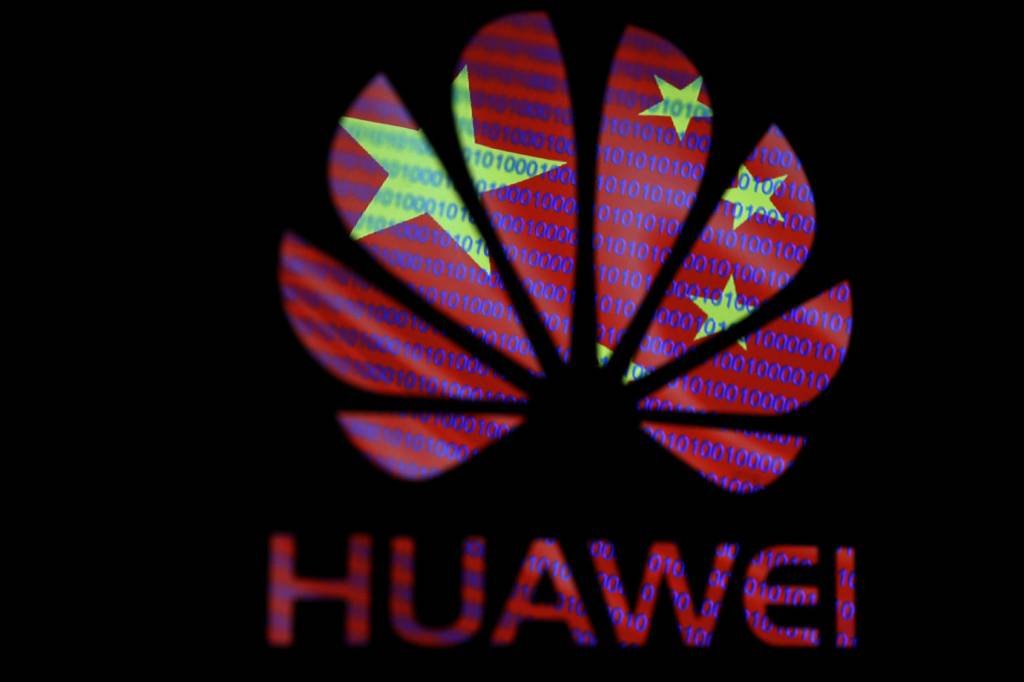 China denuncia "ameaças" dos Estados Unidos contra Huawei