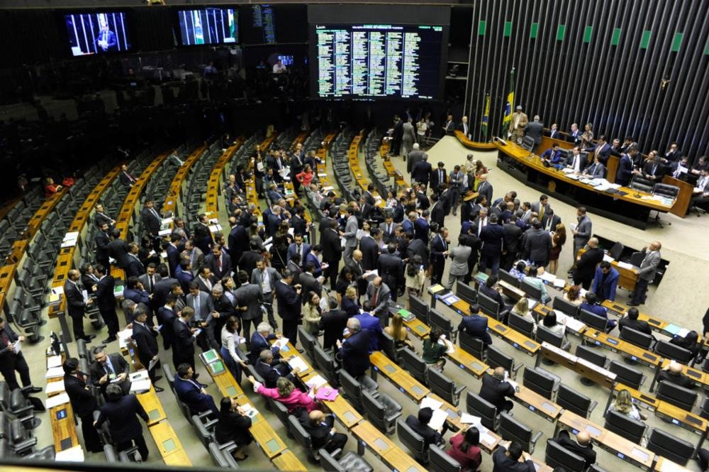 Bancada do PSL decidiu "enquadrar" o seu líder na Câmara, deputado Delegado Waldir (Luis Macedo/Agência Câmara)