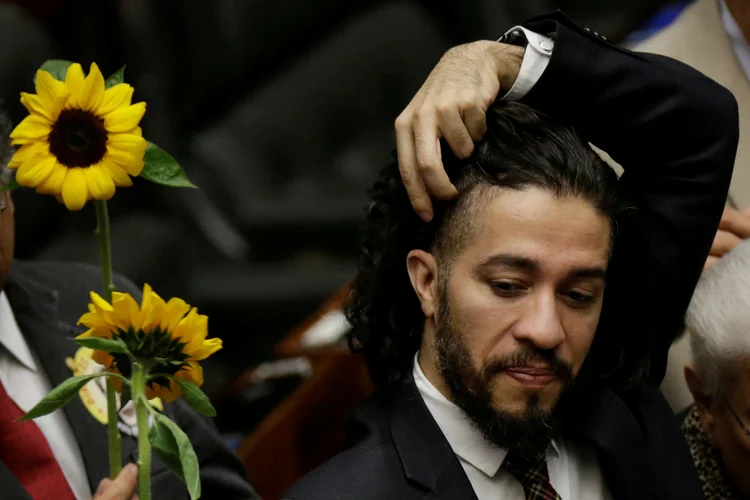 Jean Wyllys em sessão da Câmara dos Deputados em 13 de julho de 2016 (Ueslei Marcelino/Reuters)