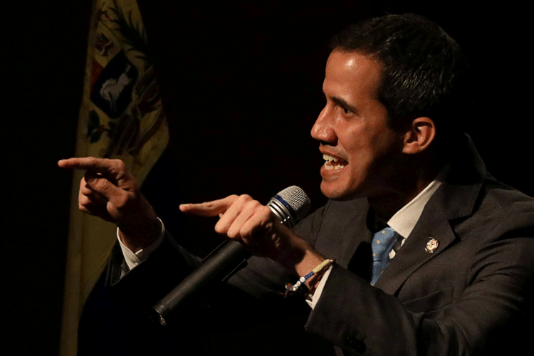 Juan Guaidó: Tribunal Supremo de Justiça da Venezuela, controlado pelo chavismo, retirou a imunidade parlamentar do líder opositor (Andres Martinez Casares/Reuters)