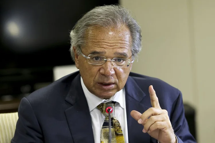 O ministro da Economia, Paulo Guedes, durante reunião com dirigentes da Frente Nacional de Prefeitos (FNP). (Wilson Dias/Agência Brasil)