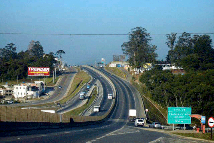 Raposo Tavares: fiscalização em obras de restauração da rodovia Raposo Tavares entre as cidades de Itapetininga e Itaí, no interior de São Paulo, resultou no resgate de 12 trabalhadores (Reprodução/Wikimedia Commons)