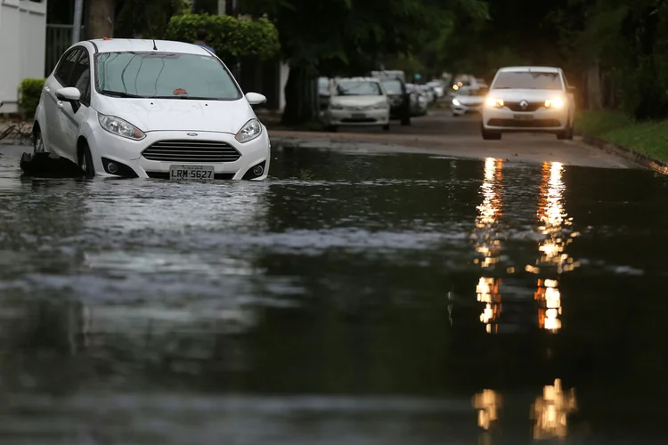 Rio de Janeiro: tempestade que aconteceu na quarta-feira (6) deixou 7 mortos (Sergio Moraes/Reuters)