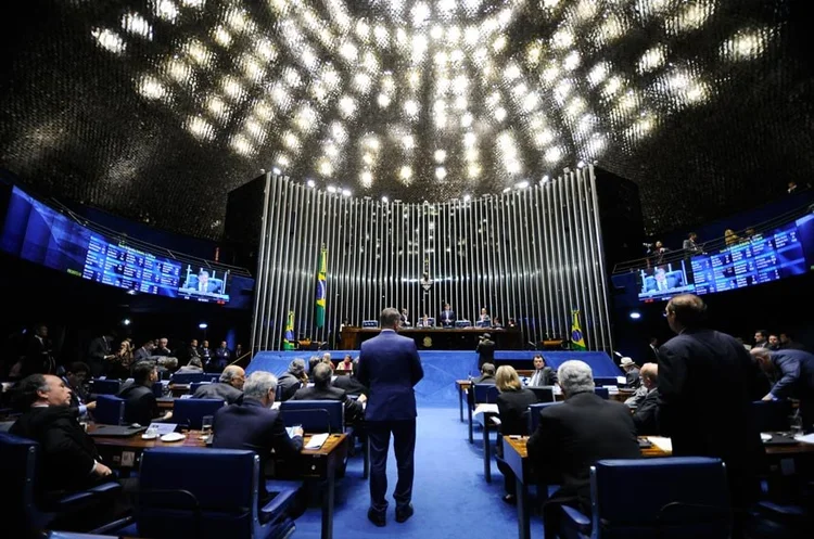 Senado: são necessárias 27 assinaturas para abrir uma CPI na casa (Marcos Oliveira/Agência Senado)