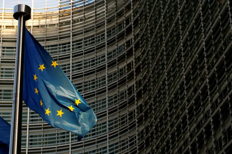 UE: Comissão Europeia cortou as projeções de crescimento econômico e inflação da zona do euro (Francois Lenoir/Reuters)