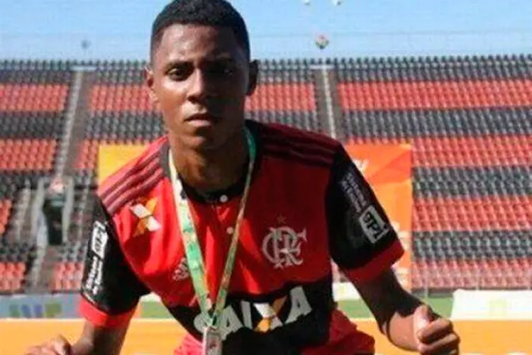 Jhonata Ventura: atleta é um dos três sobreviventes do incêndio que matou dez jovens no Centro de Treinamento do Flamengo (Redes Sociais/Reprodução)