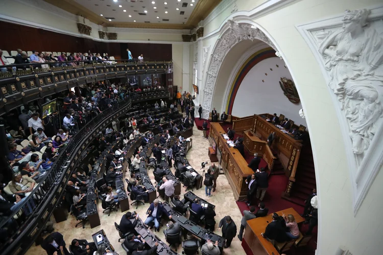 Venezuela: o país enfrenta um apagão desde de quinta feira; várias regiões do país ainda estão sem luz (Ivan Alvarado/Reuters)