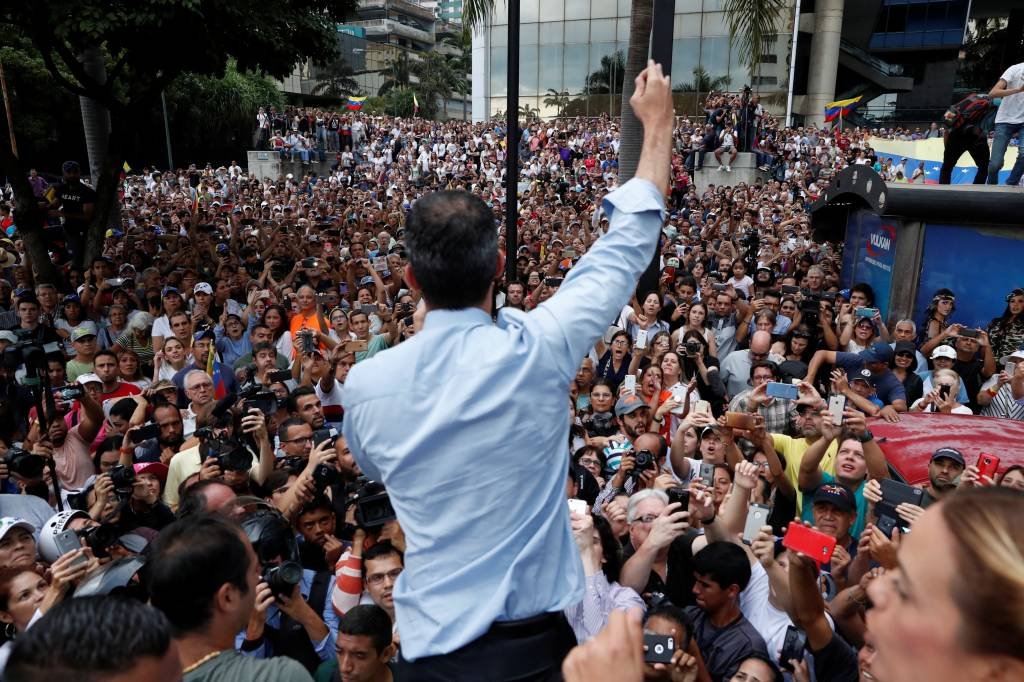 Guaidó inicia preparativos para mobilização nacional na Venezuela