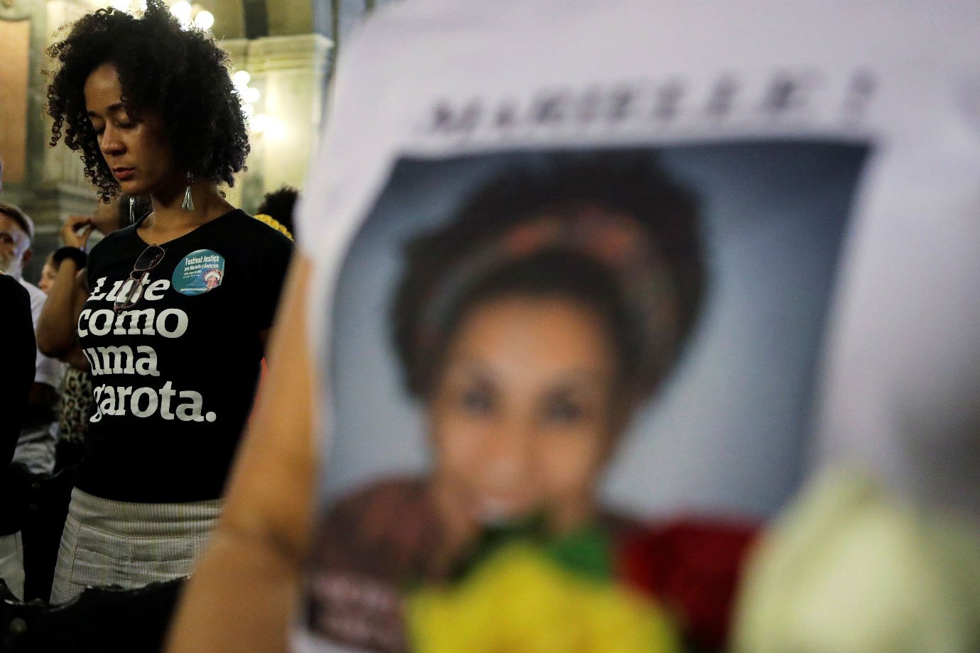 Gravação com latidos de cães atrapalha ato pró-Marielle na Câmara