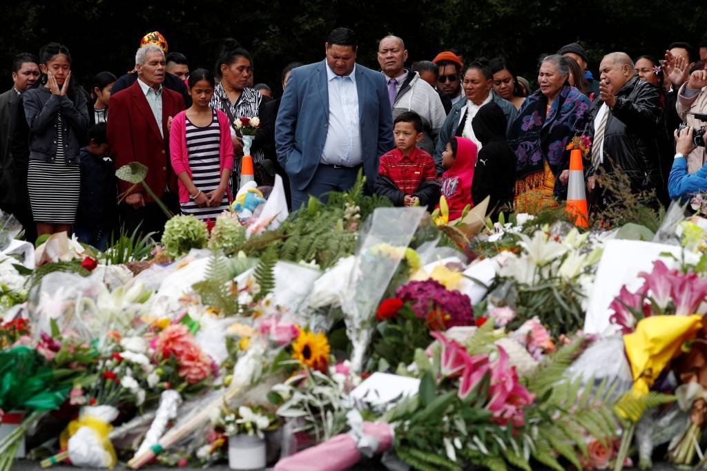 Nova Zelândia presta homenagem às vítimas de massacre em mesquitas