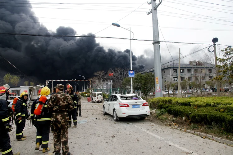 China: 30 pessoas ficaram gravemente feridas (Stringer/Reuters)