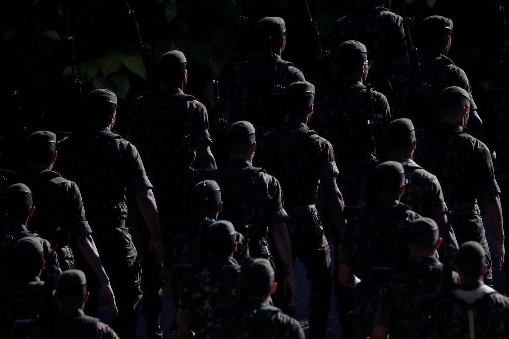 Cinco militares do Exército são condenados por desvio de R$ 11 milhões
