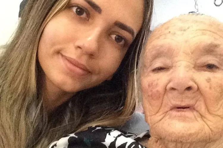 Maria Talita: relato da garota ganhou repercussão nas redes sociais (Facebook/Reprodução)
