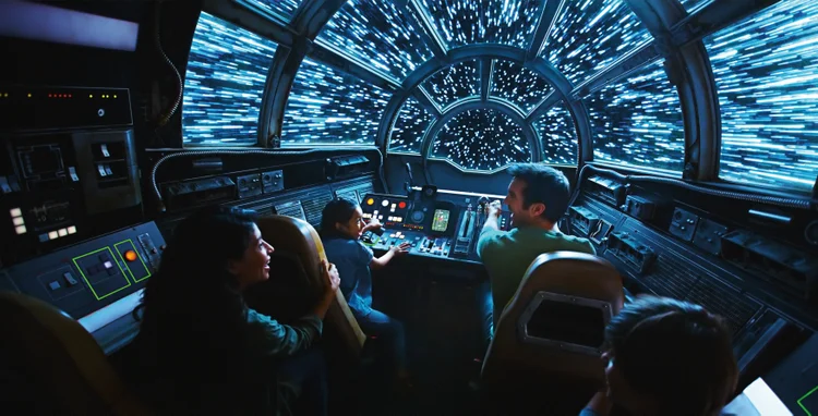 Star Wars da Disney: o simulador da Millennium Falcon, a nave do personagem Han Solo, é uma das atrações mais esperadas de Galaxy's Edge (Courtesy Disney Parks/Reuters)