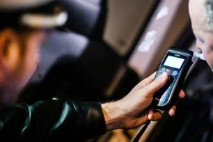 Imagem referente à matéria: Como funciona a Lei Seca e o trânsito na virada do ano?