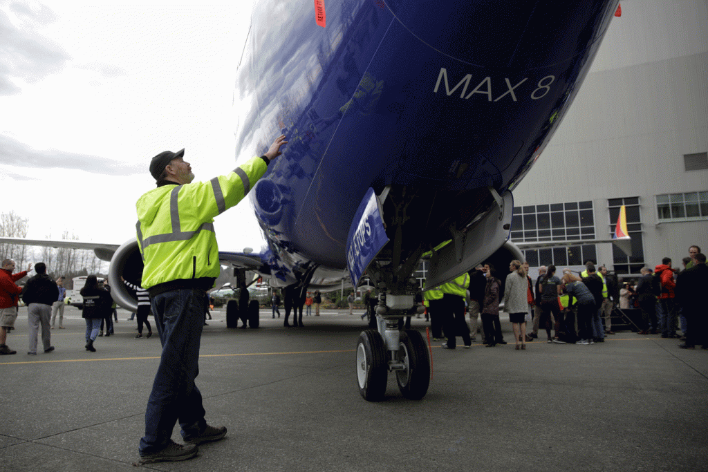 Boeing espera que aviões 737 MAX voltem a voar no 4º trimestre