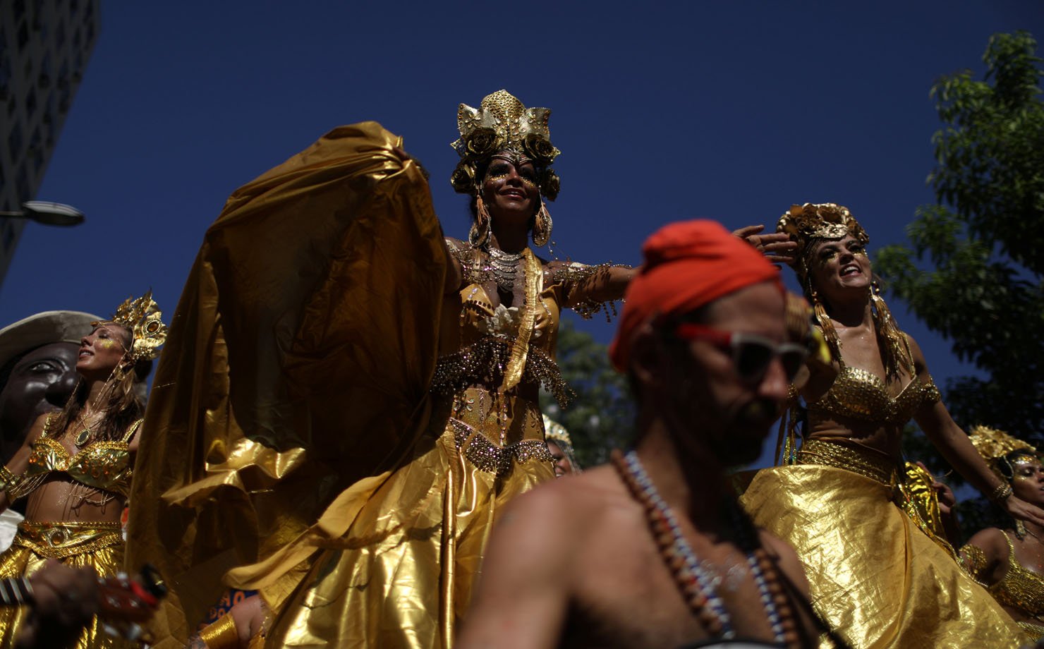 Mais de 60 blocos desfilam hoje pelo Rio de Janeiro