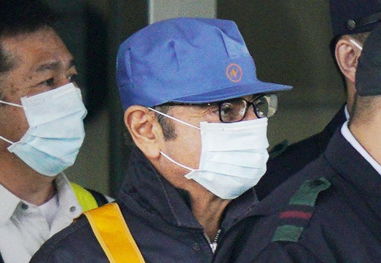 Carlos Ghosn deixa prisão em Tóquio após pagamento de fiança
