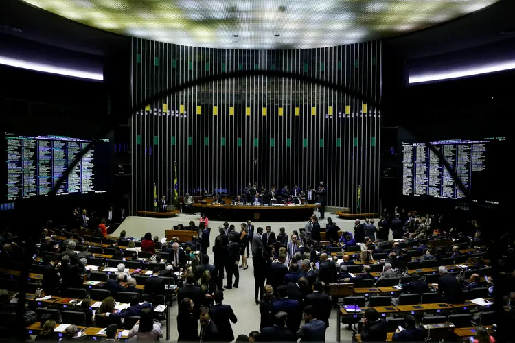 Câmara dos Deputados: 453 deputados votaram ontem a favor de projeto contrário ao pretendido pelo ministro Paulo Guedes (Adriano Machado/Reuters)