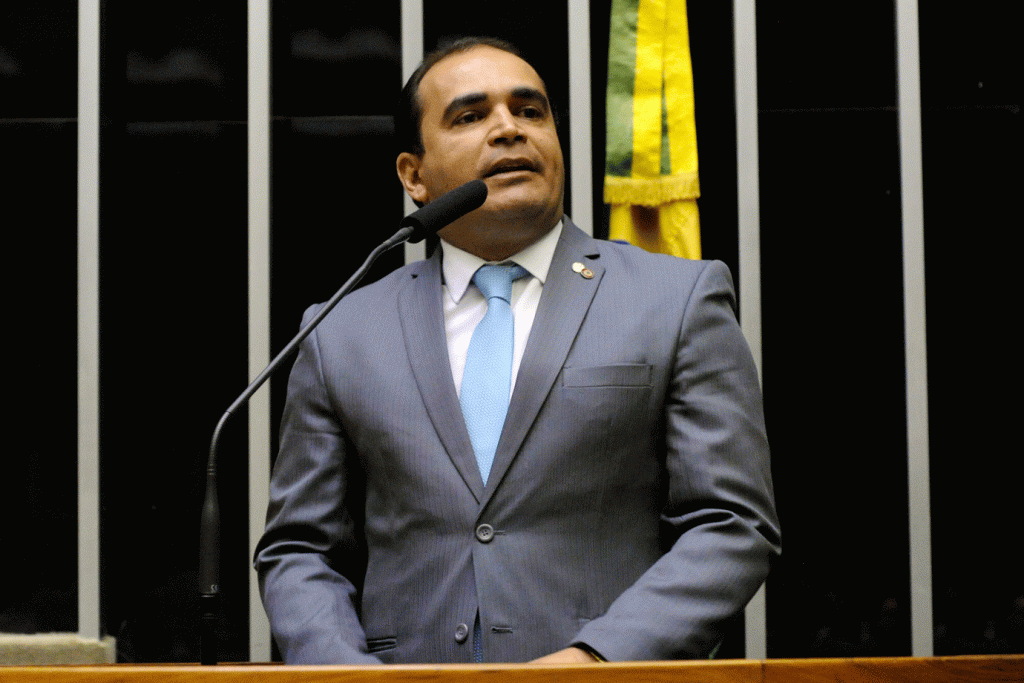 Marcelo Freitas, do PSL, será relator da Previdência na CCJ da Câmara