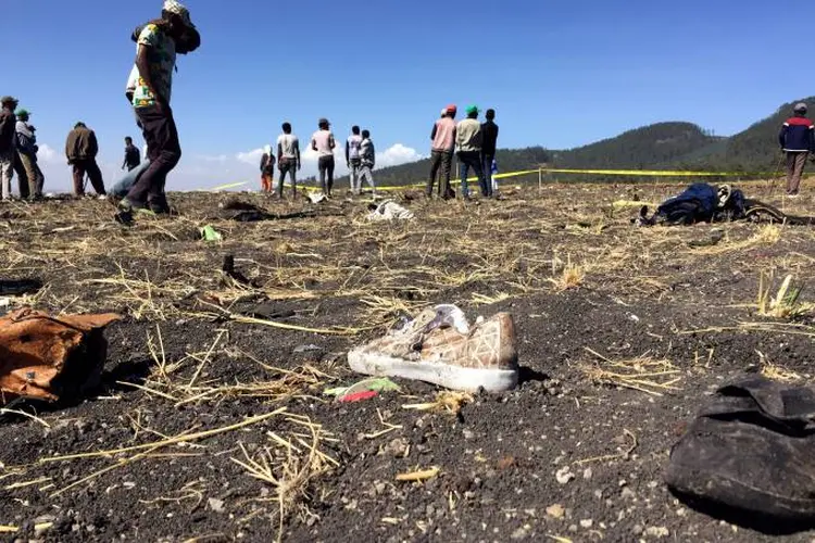 TRAGÉDIA NA ETIÓPIA: avião fabricado pela Boeing caiu com 157 passageiros de 35 nacionalidades / Tiksa Negeri/Reuters (Tiksa Negeri/Reuters)